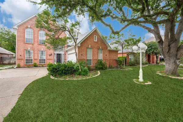 $3,495 | 2106 Hunter Pl Lane, Arlington, TX 76006