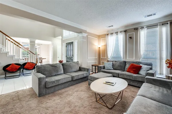 $3,495 | 2106 Hunter Pl Lane, Arlington, TX 76006