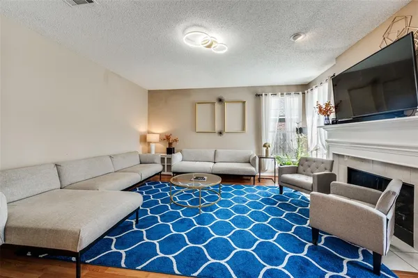 $3,495 | 2106 Hunter Pl Lane, Arlington, TX 76006