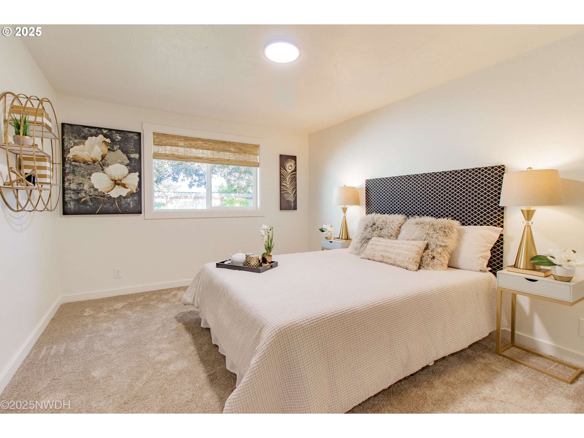 651 T Street Springfield, OR 97477 - Photo 16 of 32 a bedroom with a bed and window