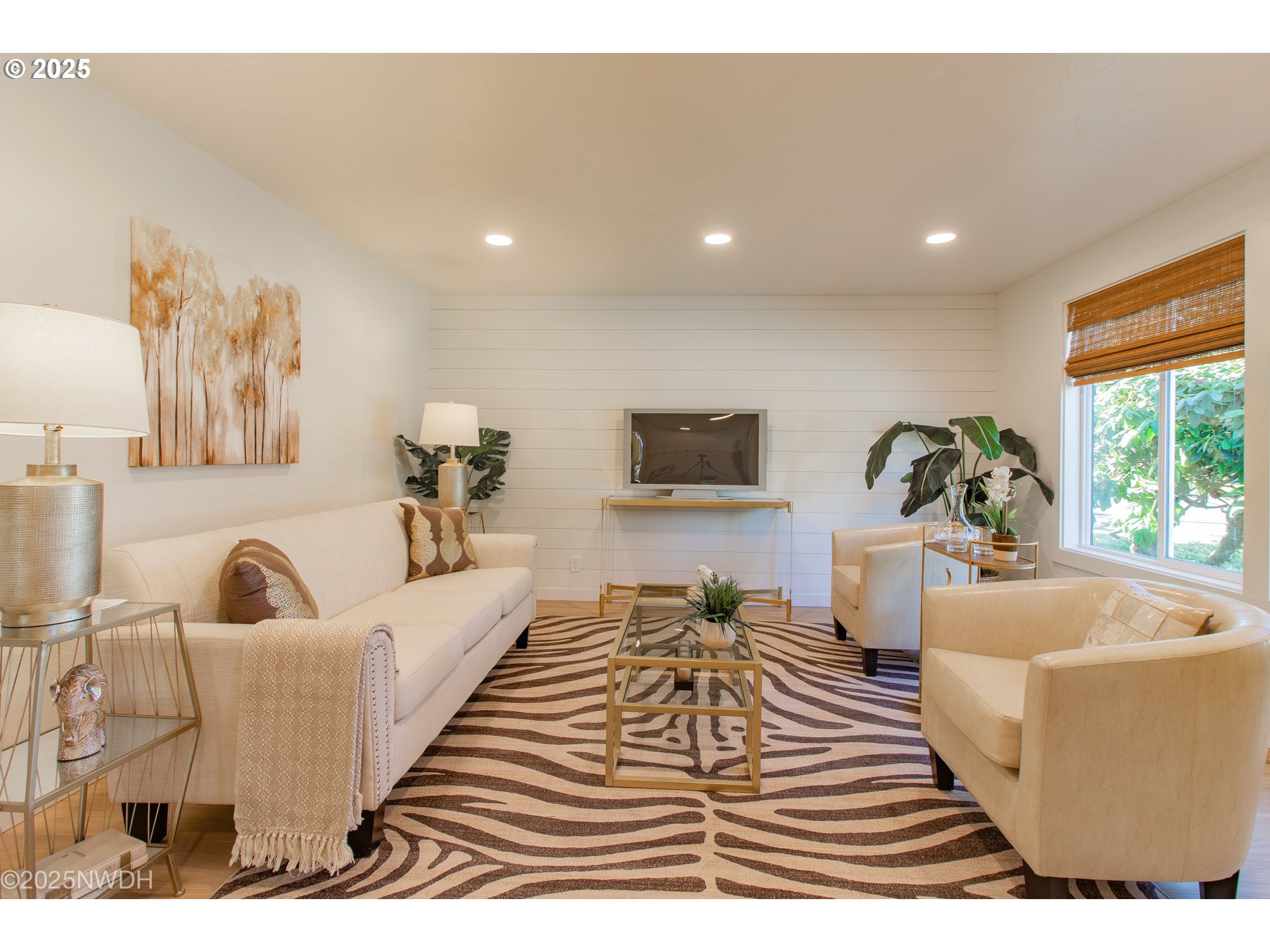 651 T Street Springfield, OR 97477 - Photo 4 of 32 a living room with furniture and a large window