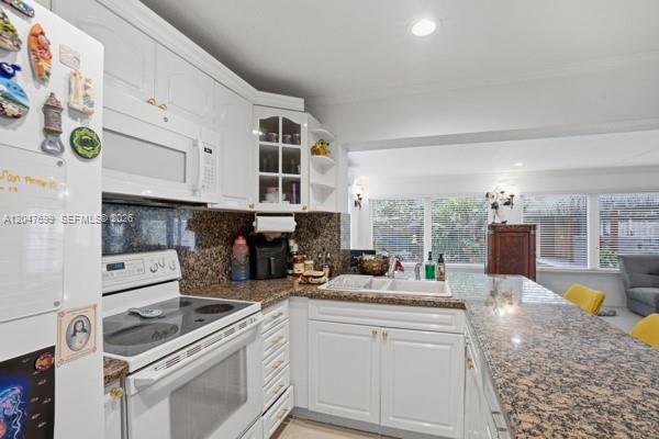 5000 Southwest 98th Avenue Road Miami, FL 33165 - Photo 15 of 45