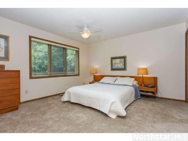 2700 Sylvan Road South Minnetonka, MN 55305 - Photo 11 of 18