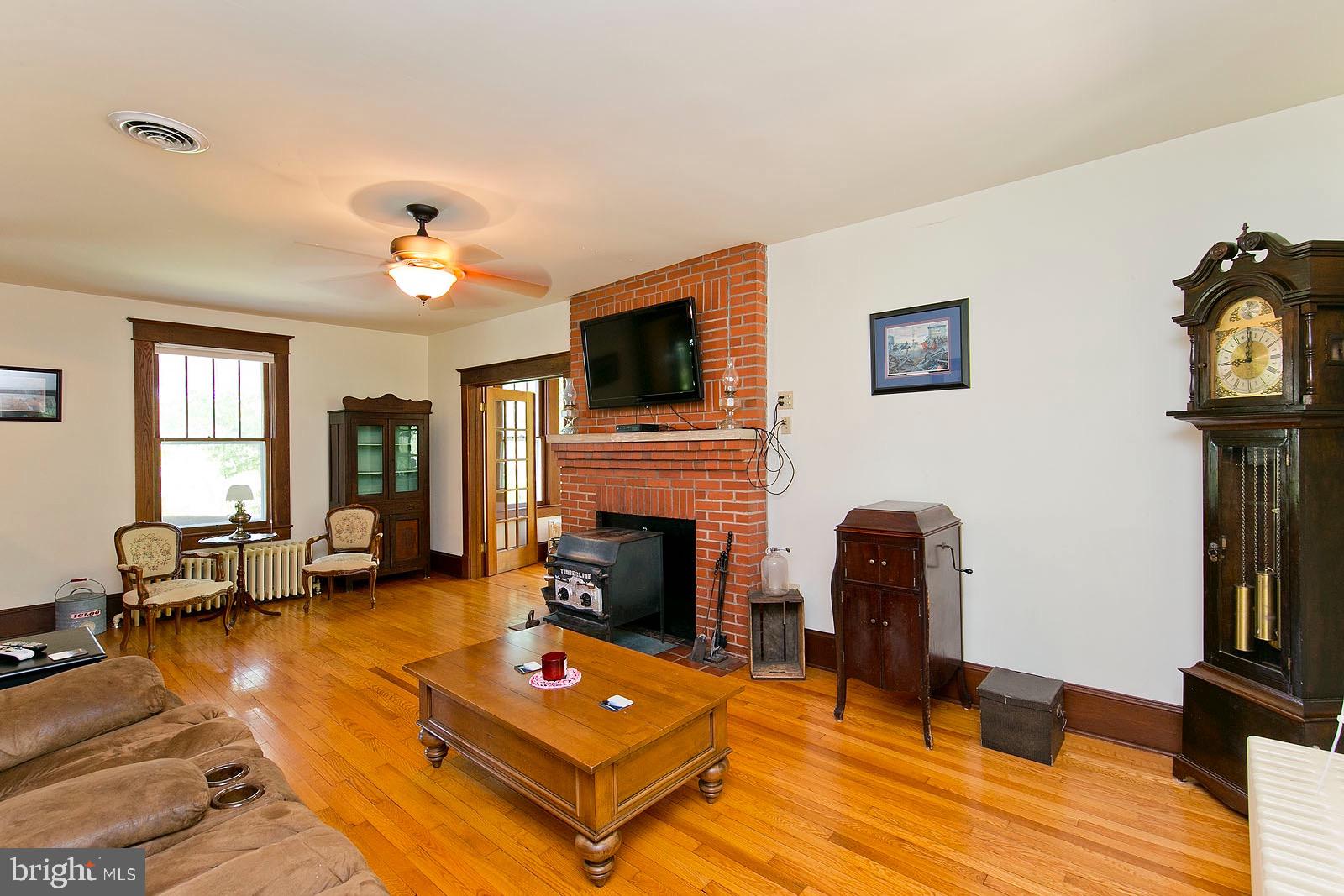 899 Brill Road Star Tannery, VA 22654 - Photo 14 of 59 Gallery Image 14