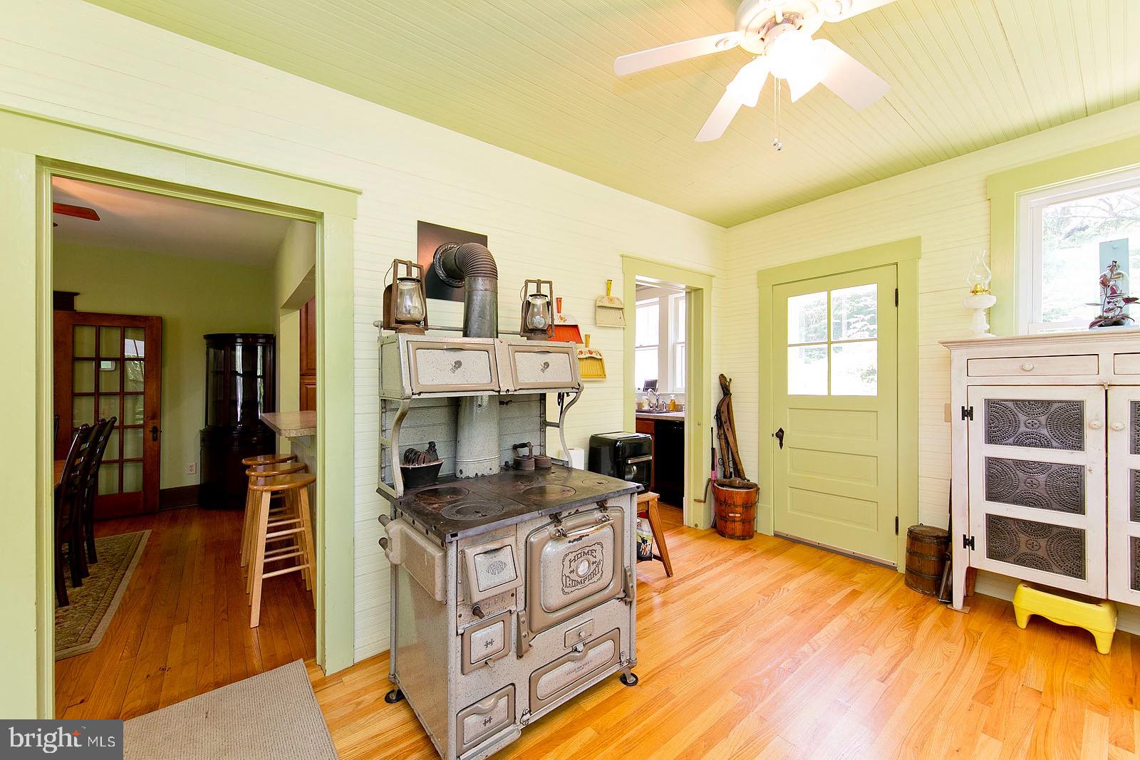 899 Brill Road Star Tannery, VA 22654 - Photo 30 of 59 Gallery Image 30