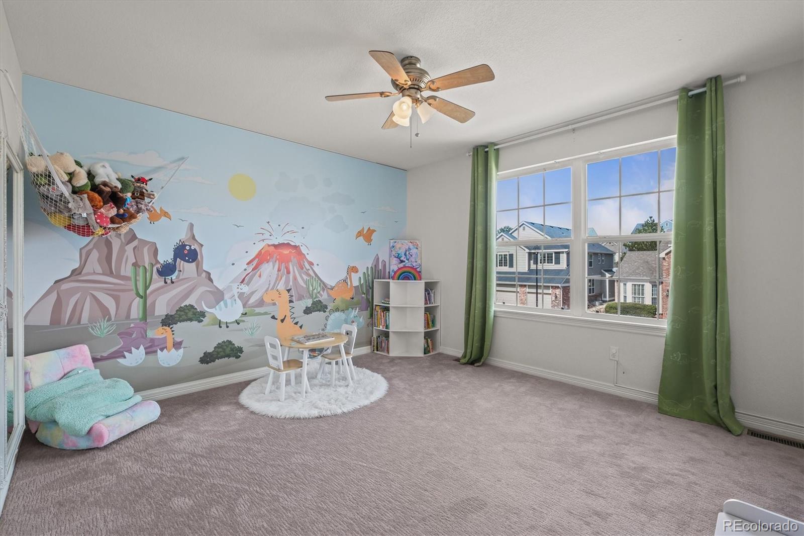 854 Countrybriar Lane Highlands Ranch, CO 80129 - Photo 20 of 47 Gallery Image 20
