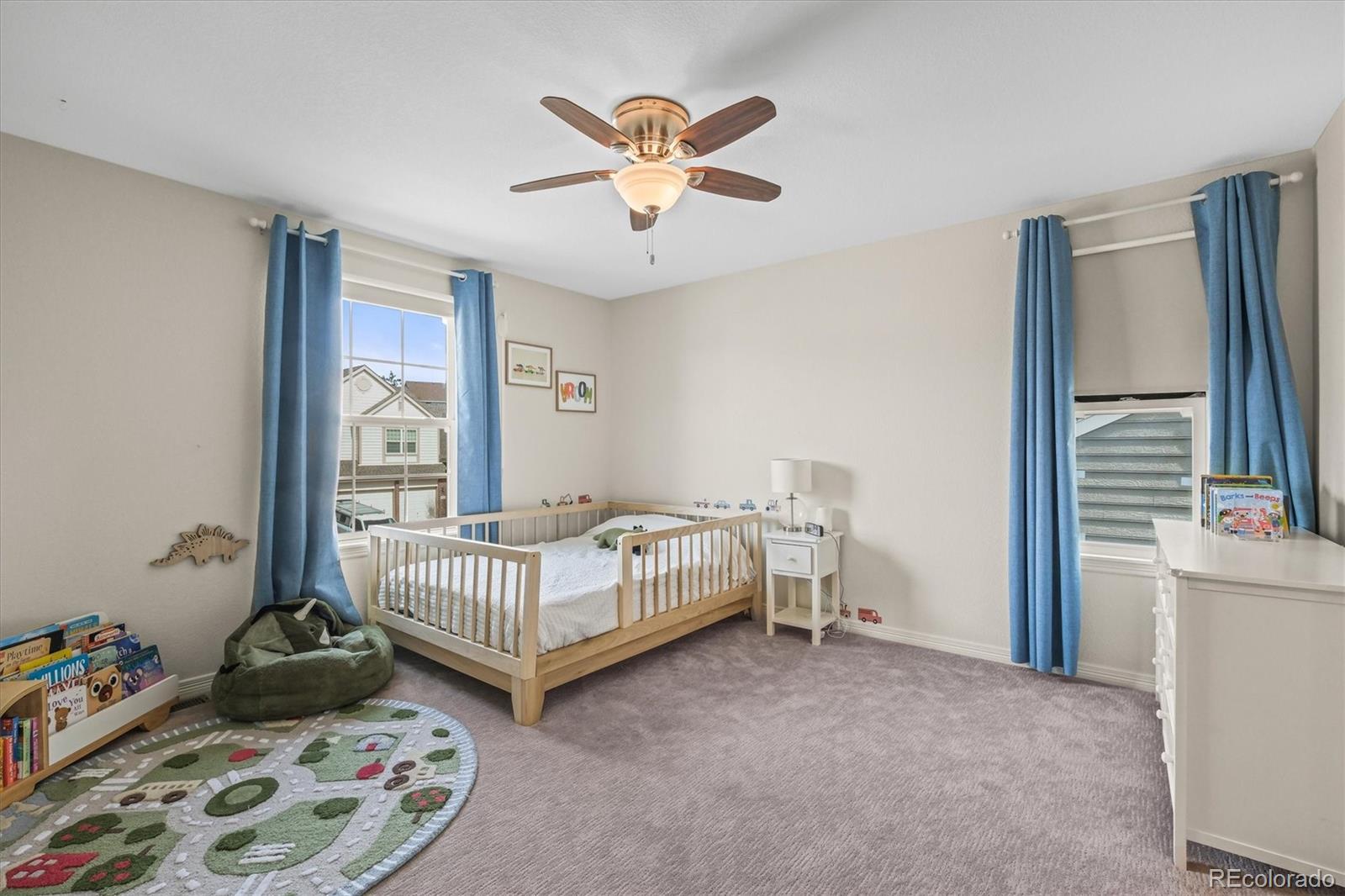 854 Countrybriar Lane Highlands Ranch, CO 80129 - Photo 24 of 47 Gallery Image 24