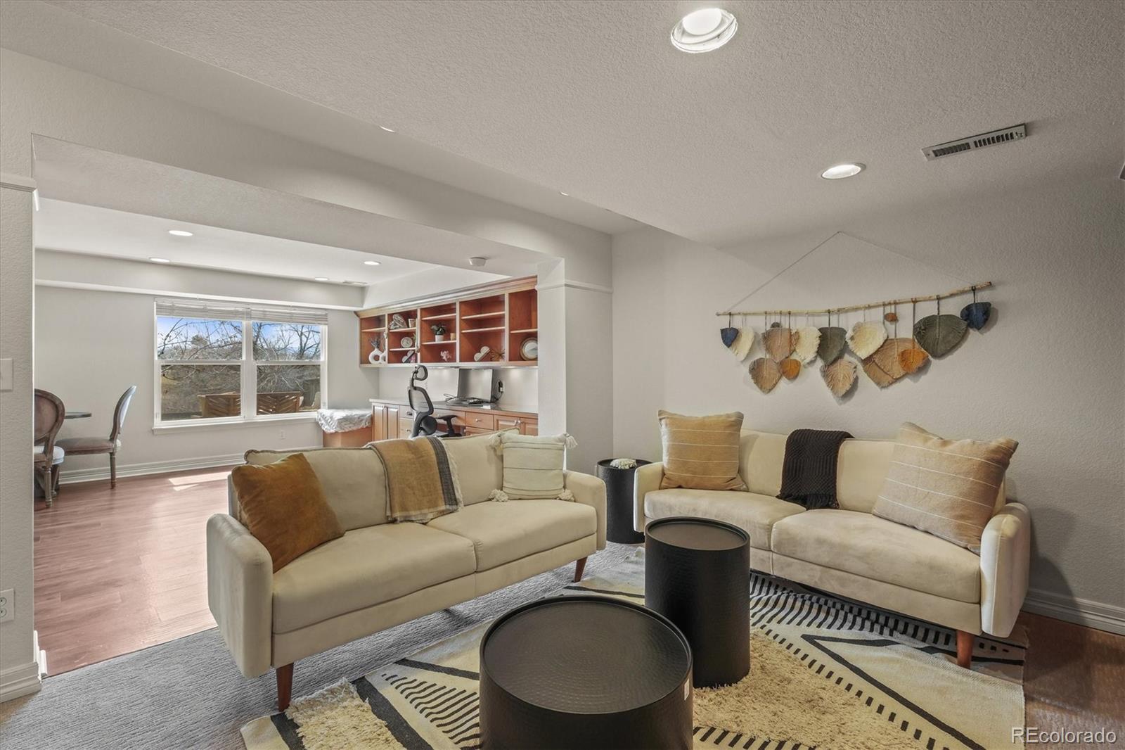 854 Countrybriar Lane Highlands Ranch, CO 80129 - Photo 26 of 47 Gallery Image 26