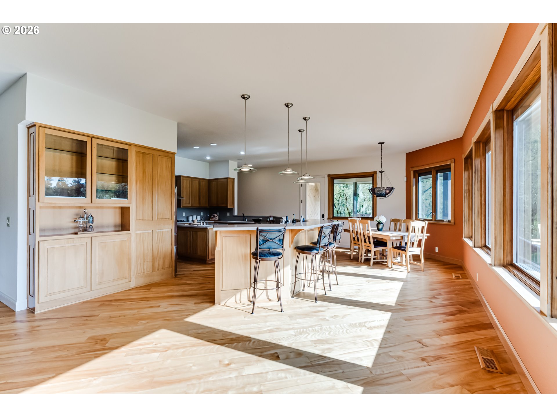 37871 Jasper Lowell Road Springfield, OR 97478 - Photo 6 of 48 Kitchen/Dining Room
