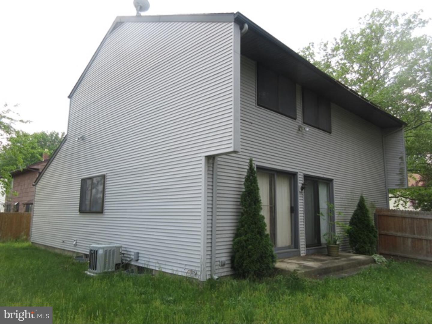 19 Robertson Road Hightstown, NJ 08520 - Photo 5 of 17 Gallery Image 5