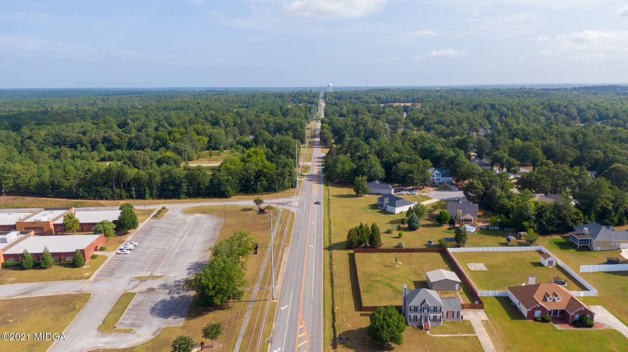 333 Pond View Road Macon, GA 31206 - Photo 21 of 22 a view of a city
