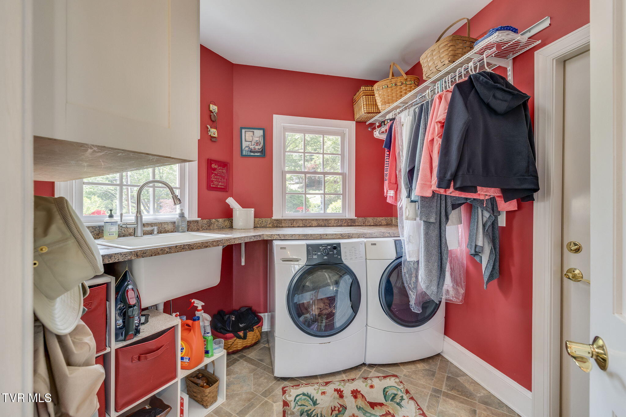 3557 Crest Road Kingsport, TN 37664 - Photo 34 of 57 034