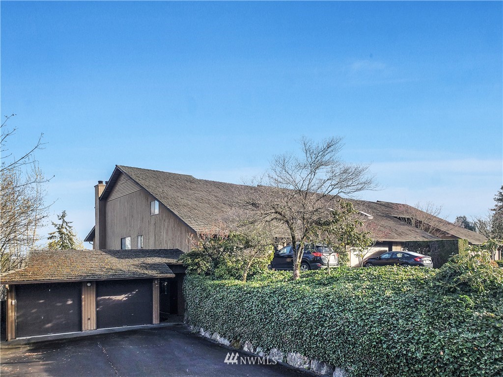 1633 Eagle Ridge Drive South, Unit A7 Renton, WA 98055 - Photo 17 of 17 Gallery Image 17