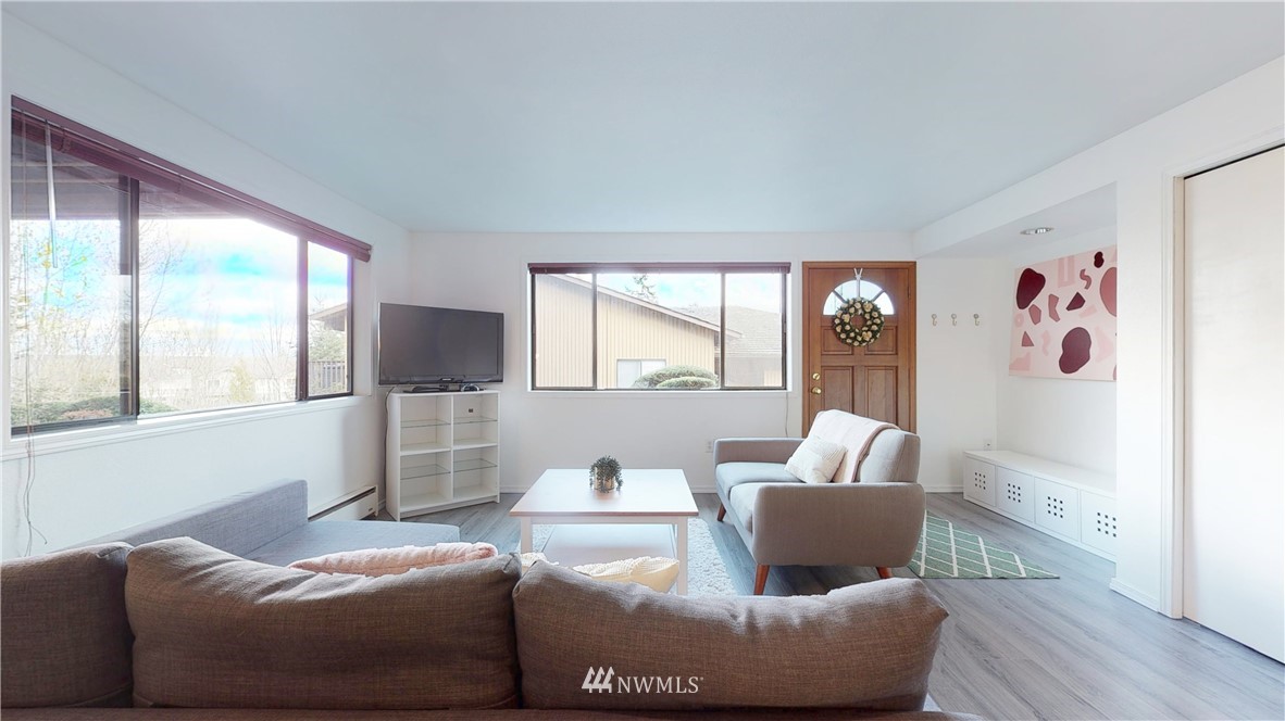 1633 Eagle Ridge Drive South, Unit A7 Renton, WA 98055 - Photo 7 of 17 Gallery Image 7