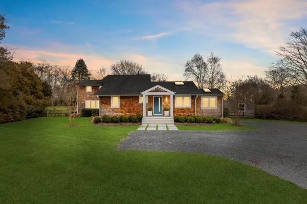 $72,500 | 212 Sebonac Road, Southampton, NY 11968