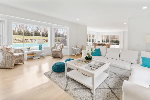 $72,500 | 212 Sebonac Road, Southampton, NY 11968