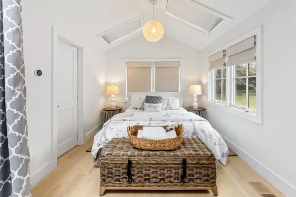 $72,500 | 212 Sebonac Road, Southampton, NY 11968