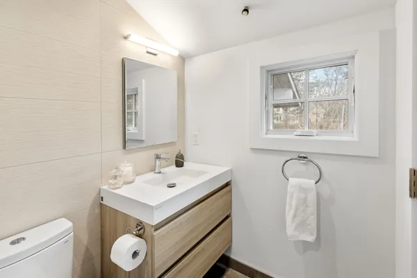 $72,500 | 212 Sebonac Road, Southampton, NY 11968