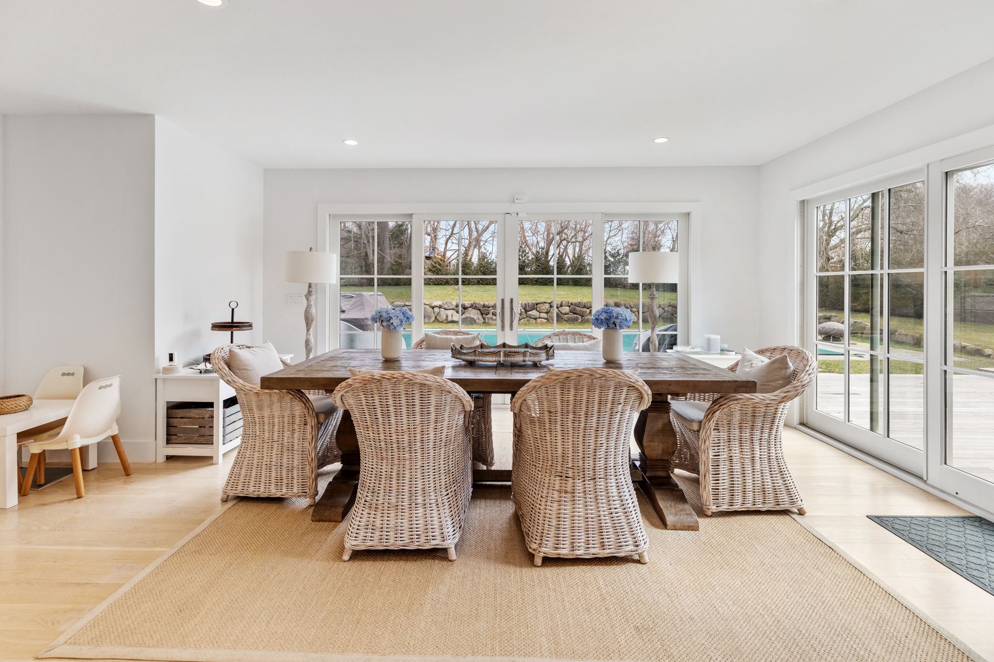 212 Sebonac Road Southampton, NY 11968 - Photo 7 of 28