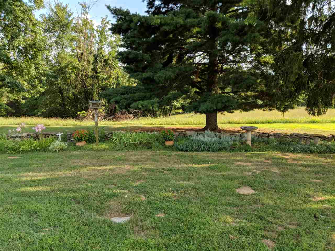 908 Leatherwood Road Bedford, IN 47421 - Photo 6 of 27 Gallery Image 6