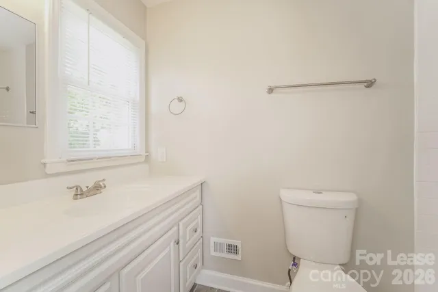 $2,030 | 5815 Mallard Drive, Charlotte, NC 28227