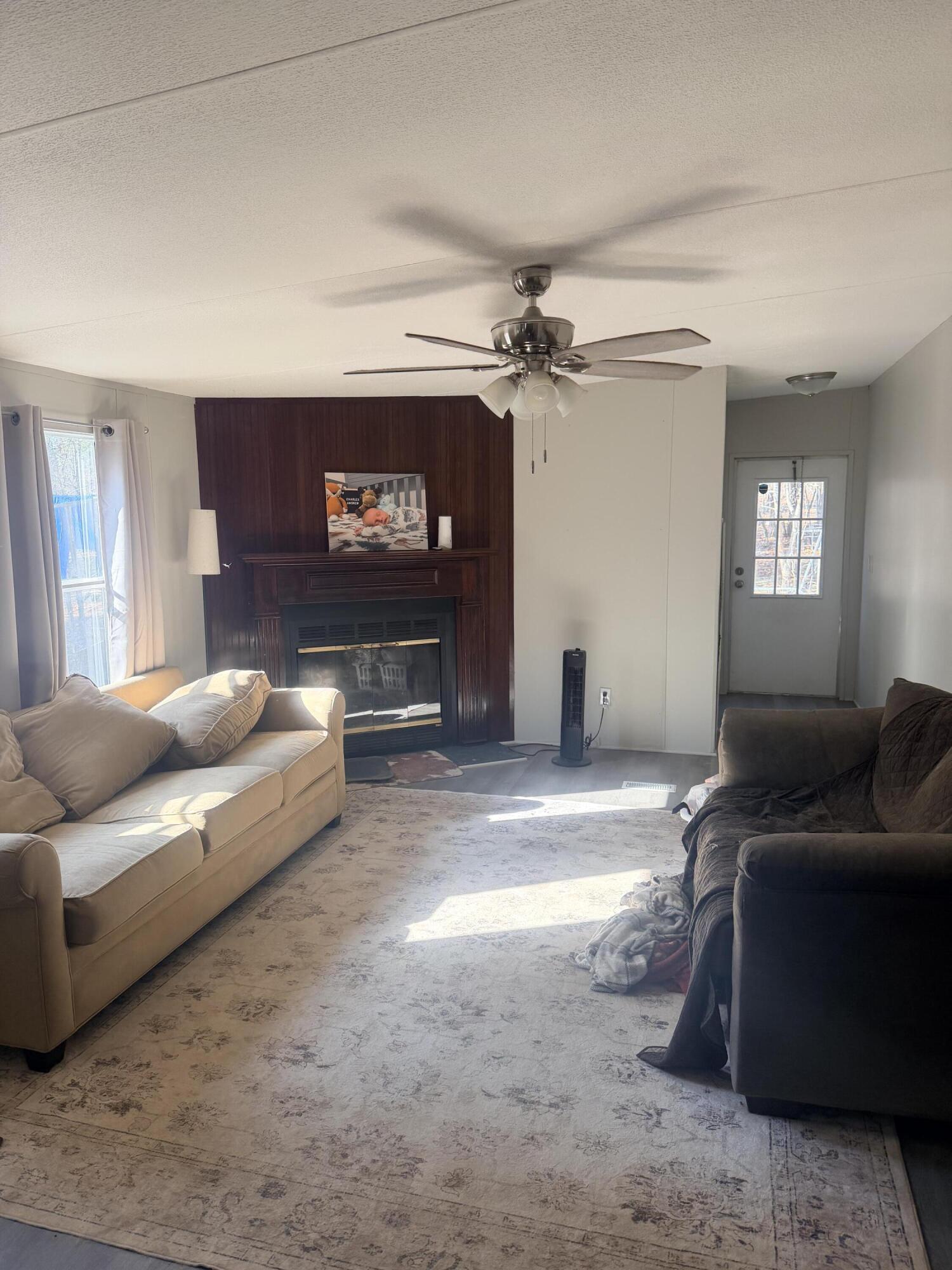 337 Connector Road Graniteville, SC 29829 - Photo 20 of 25 Family room