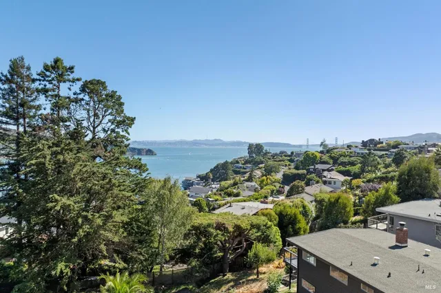 $895,000 | 0 Vistazo Street West, Tiburon, CA 94920