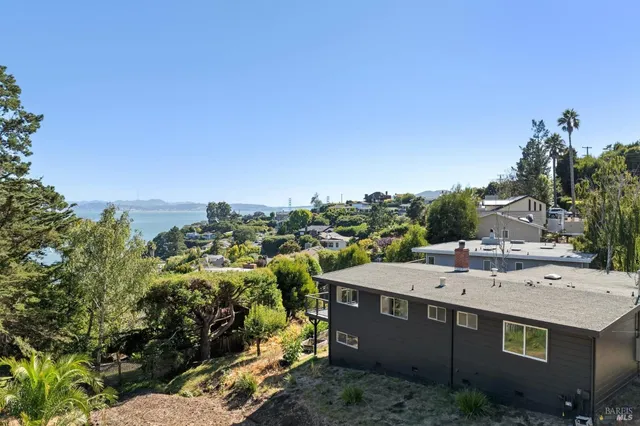 $895,000 | 0 Vistazo Street West, Tiburon, CA 94920