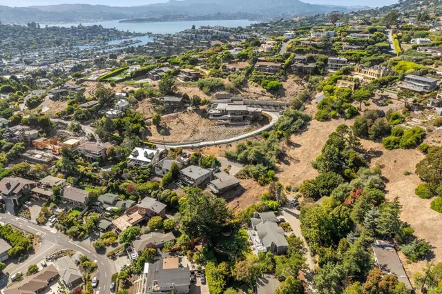 $895,000 | 0 Vistazo Street West, Tiburon, CA 94920