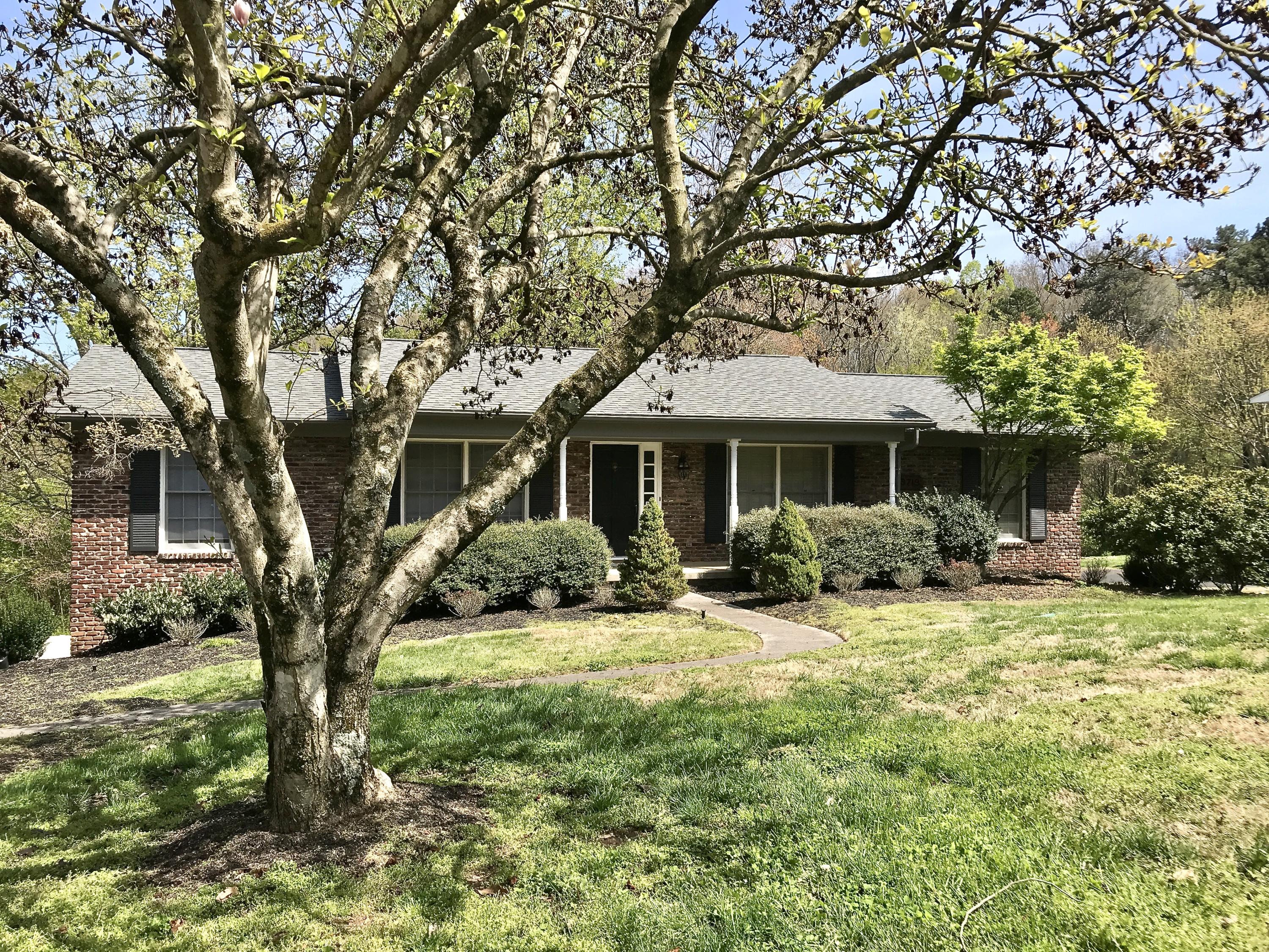 3718 Cherrylog Road, Unit 1 Knoxville, TN 37921 - Photo 3 of 31 Mature landscaping