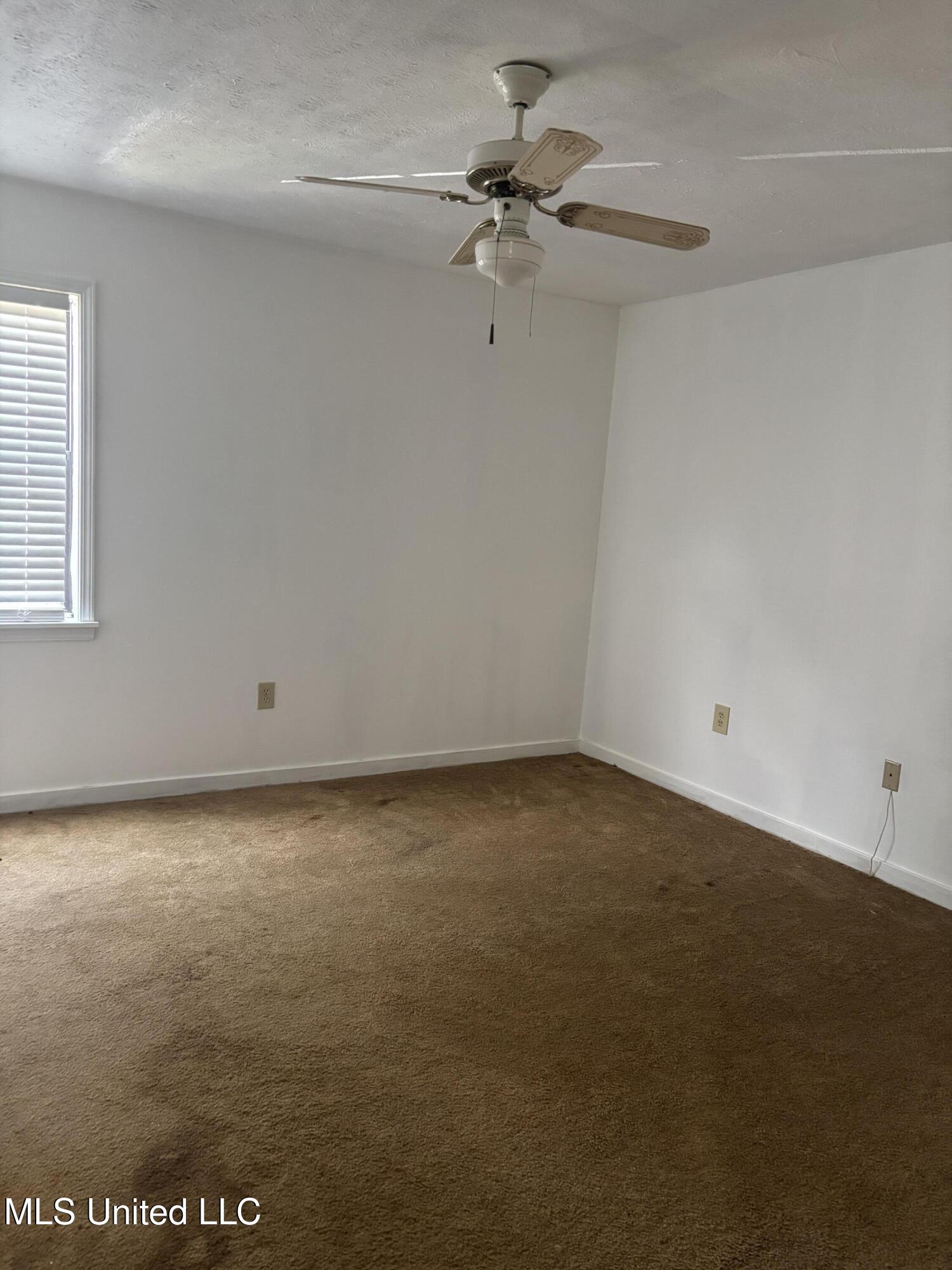 847 Woodbury Road Jackson, MS 39206 - Photo 10 of 12 Guest Bedroom