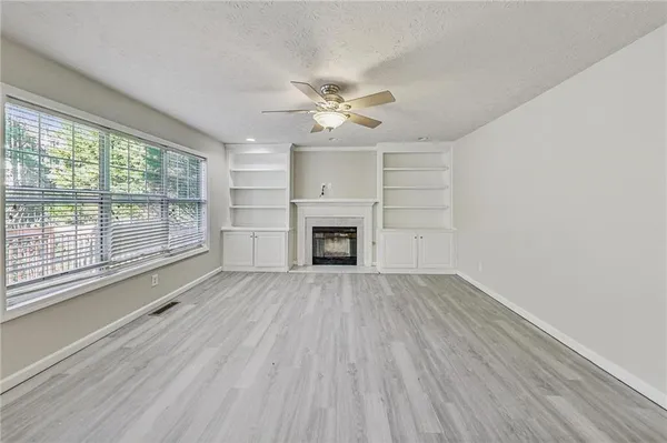 $3,250 | 326 Canterbury Pl Drive, Suwanee, GA 30024