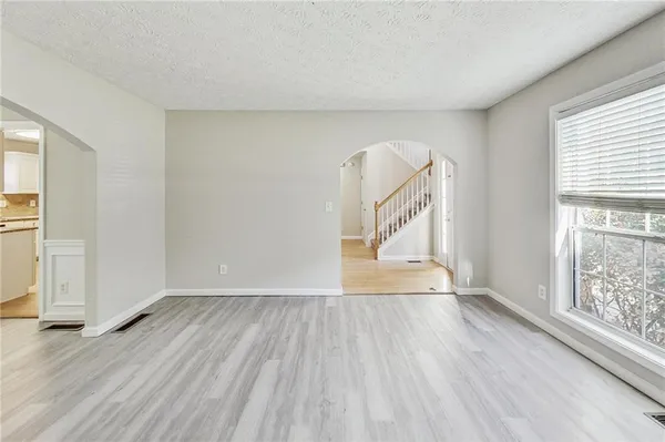 $3,250 | 326 Canterbury Pl Drive, Suwanee, GA 30024