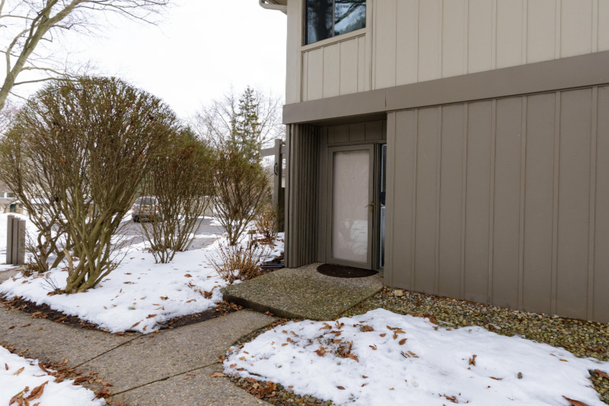 3812 Greenleaf Circle Kalamazoo, MI 49008 - Photo 17 of 25 Greenleaf_Cricle_3812_Kalamazoo_49008-Ex