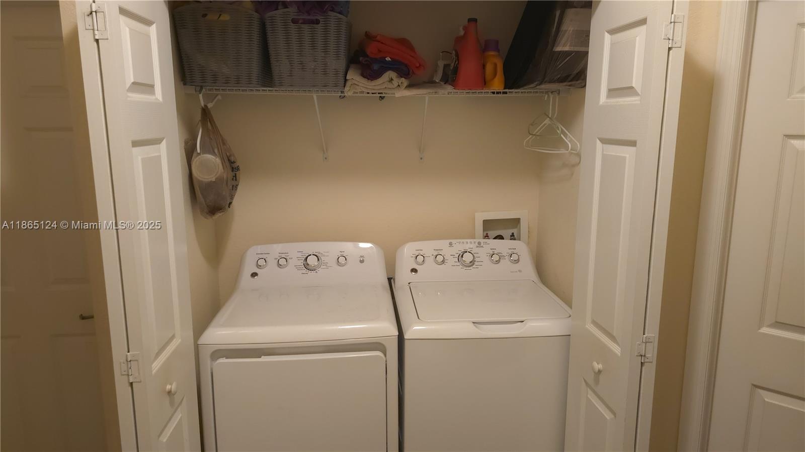 23900 Southwest 117th Court Homestead, FL 33032 - Photo 11 of 24 a utility room with dryer and washer