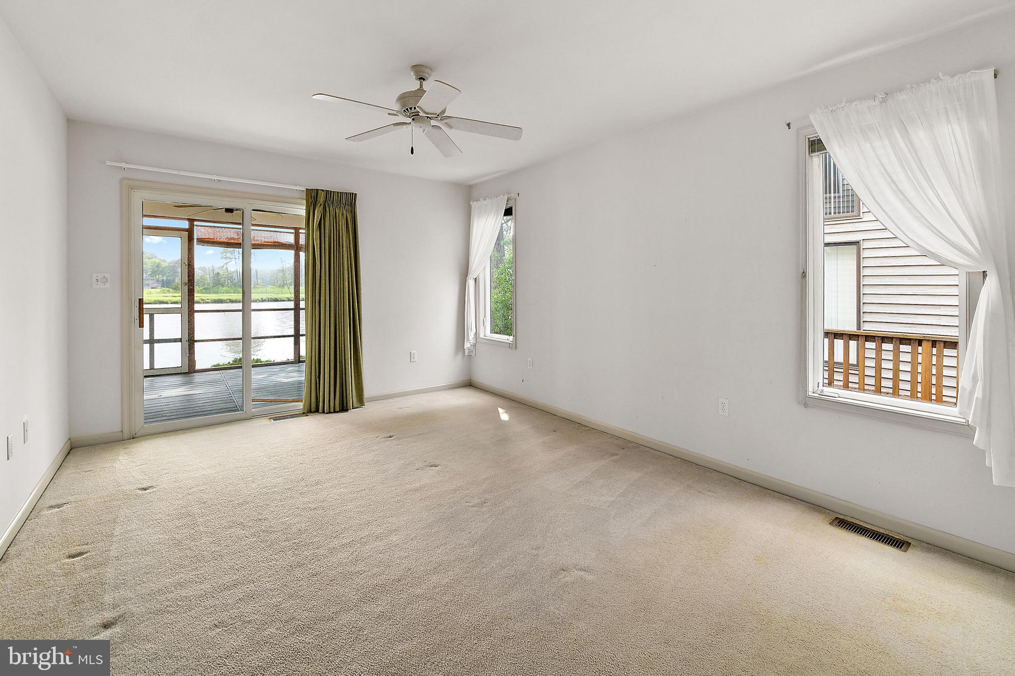 78 Watertown Road Ocean Pines, MD 21811 - Photo 19 of 48 First Floor Master