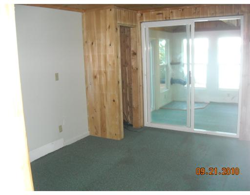 5 Raymonds Point Road, Unit 5 Coventry, RI 02816 - Photo 8 of 8 Living Room.