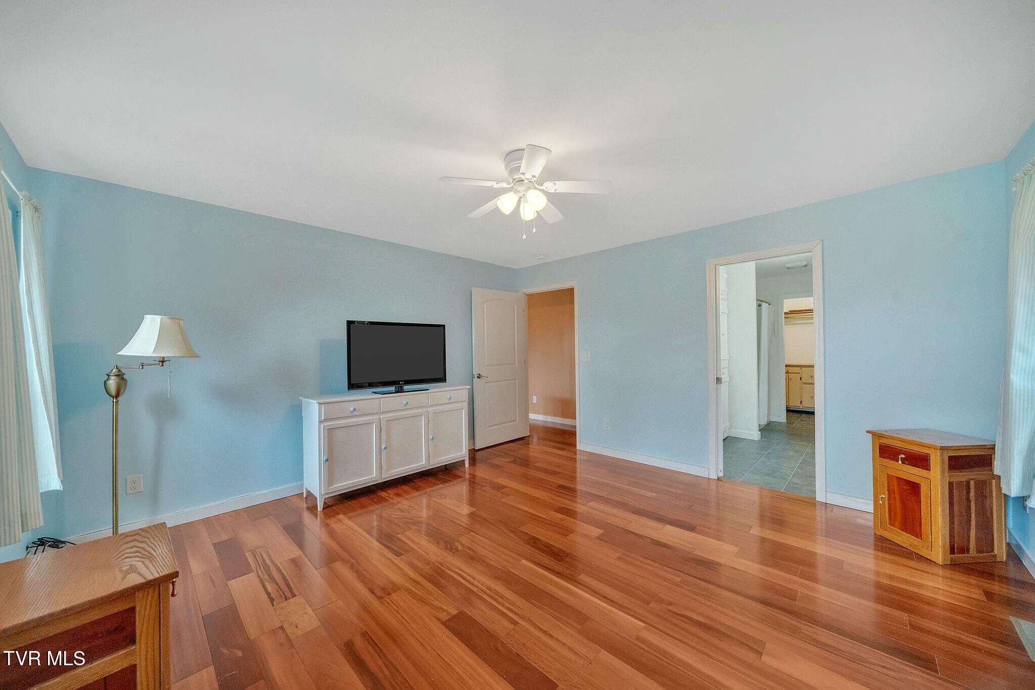 145 Katie Lane Chuckey, TN 37641 - Photo 30 of 54 tempImagebwrgLz