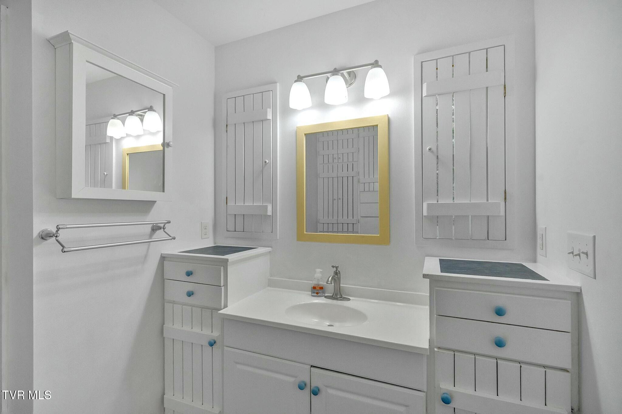 145 Katie Lane Chuckey, TN 37641 - Photo 34 of 54 tempImage33tqnR