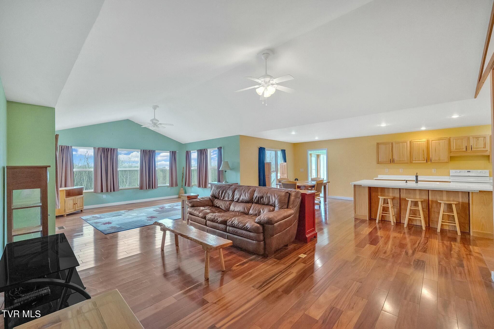 145 Katie Lane Chuckey, TN 37641 - Photo 6 of 54 tempImageGApFKt