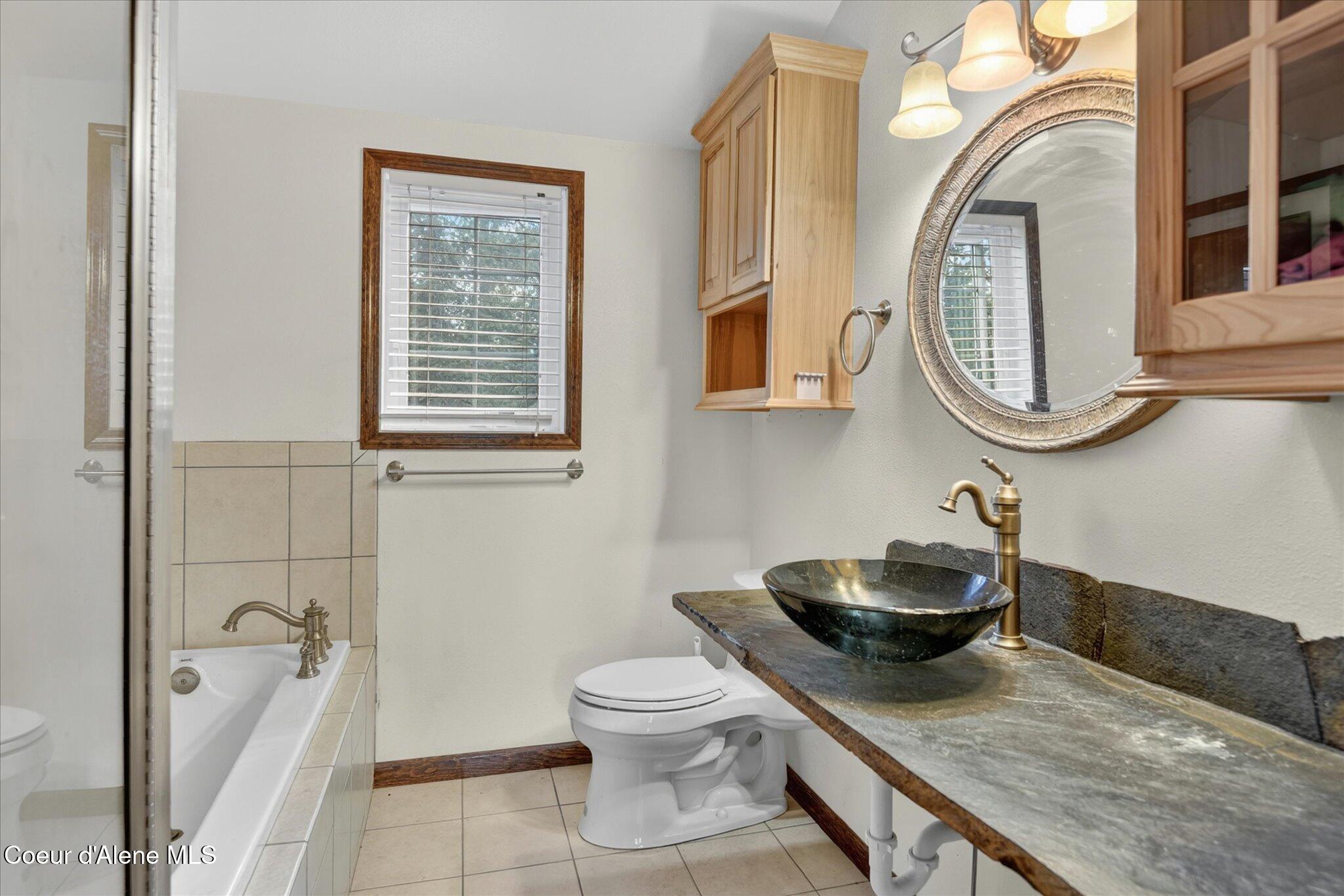 723 Evergreen Road Sagle, ID 83860 - Photo 26 of 40 39-126524907