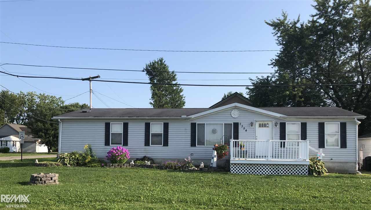 7354 Bealane Road Algonac, MI 48001 - Photo 2 of 36 31356932-1.JPG