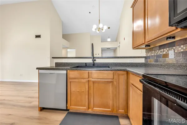 $1,697 | 6303 Spring River Drive, O'Fallon, MO 63368