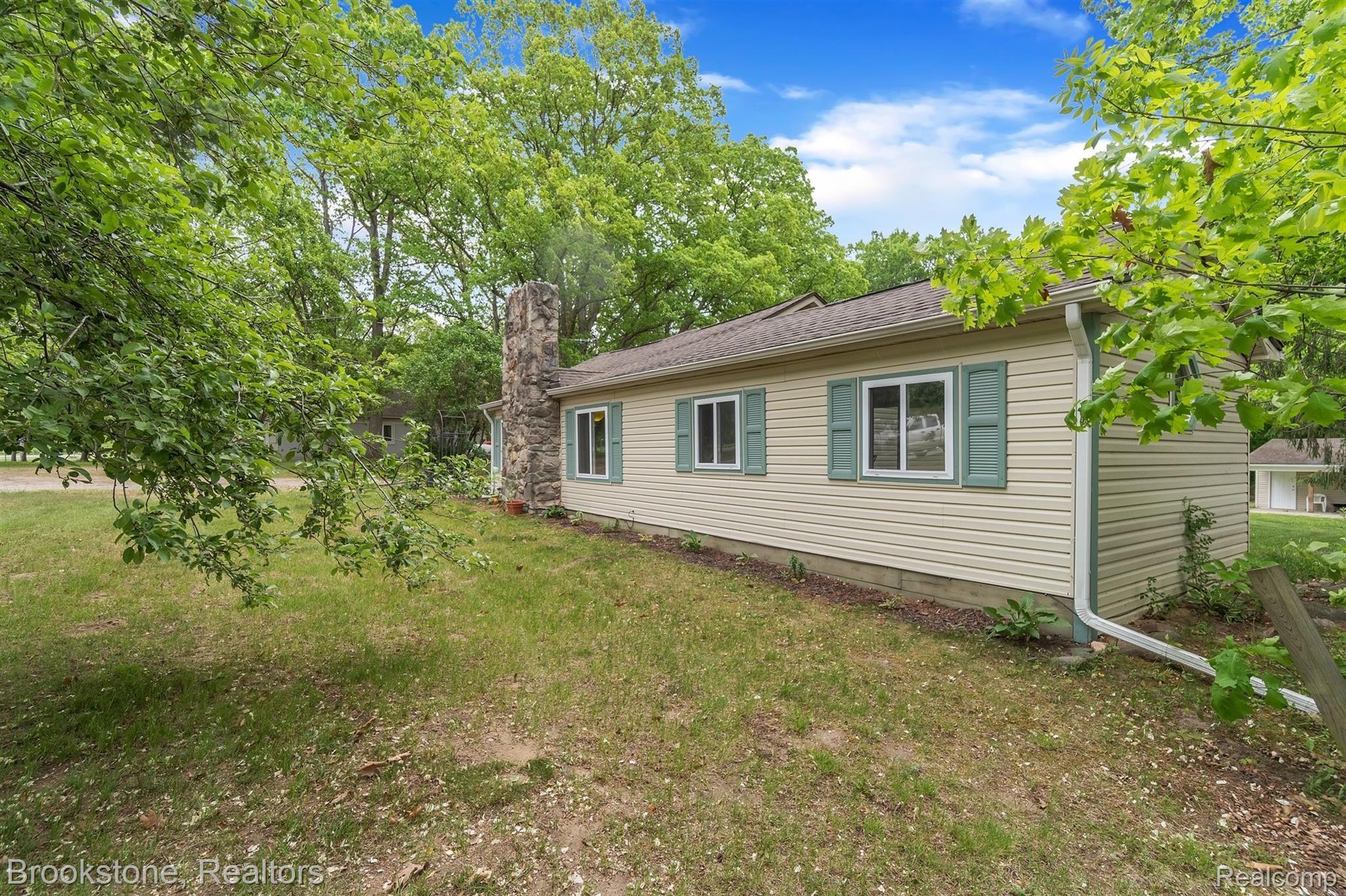 3575 West Gary Road Montrose, MI 48457 - Photo 29 of 31 04-3575 Gary Rd-Windowstill Real Estate Photography-4.jpg
