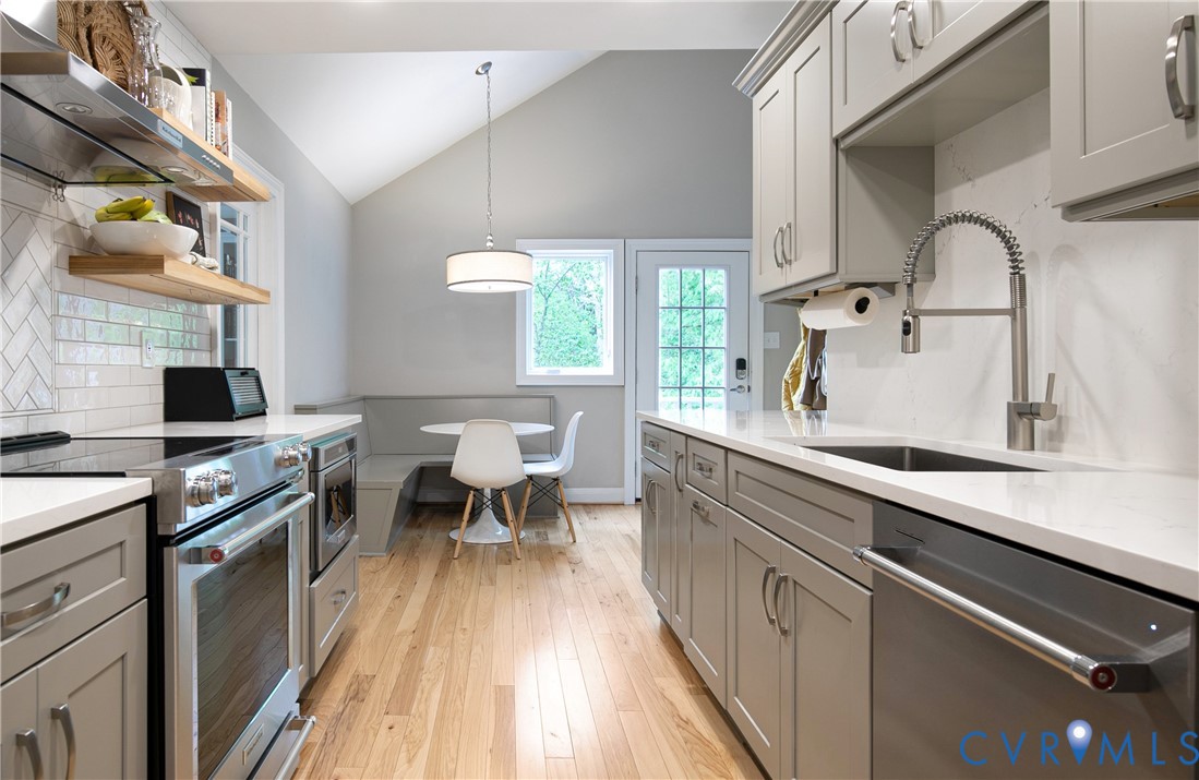 3111 Middlewood Road Midlothian, VA 23113 - Photo 18 of 45 Modern kitchen featuring light wood-finish floorin