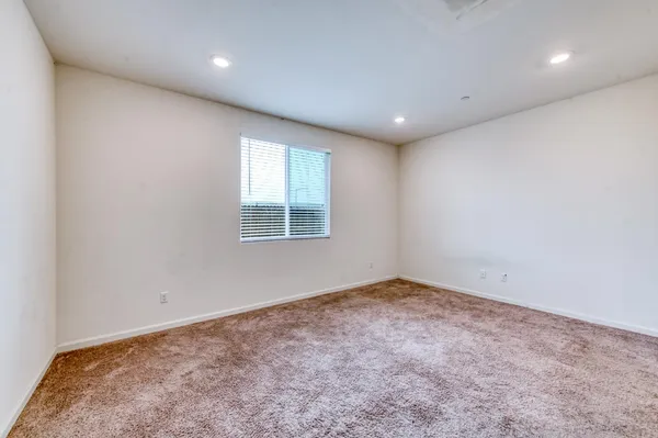 $469,000 | 1469 Rinconada Drive, Madera, CA 93637