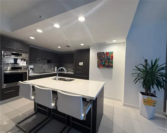 $3,150 | 7661 Northwest 107th Avenue, Unit 503, Doral, FL 33178