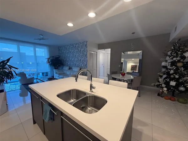 $3,150 | 7661 Northwest 107th Avenue, Unit 503, Doral, FL 33178