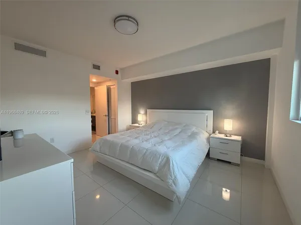 $3,150 | 7661 Northwest 107th Avenue, Unit 503, Doral, FL 33178