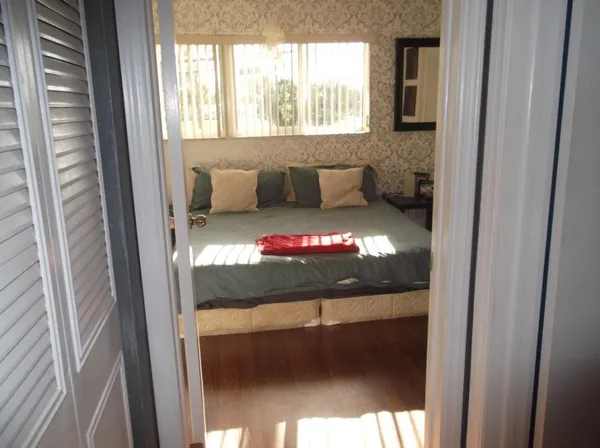 $1,650 | 2300 Southeast 2nd Street, Unit 24, Pompano Beach, FL 33062